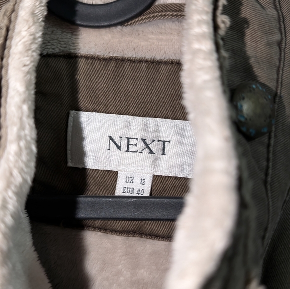 Jacket - Picture 5 of 6